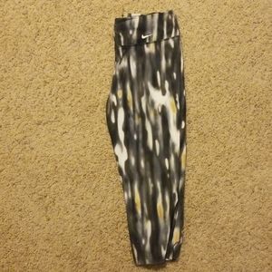 Nike capris